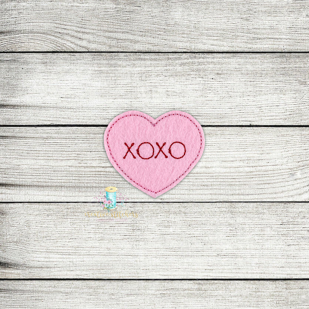 XOXO Spanish Convo Heart Feltie Digital Embroidery Design File